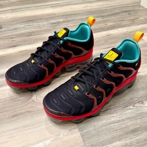 Nike Air VaporMax Plus “Stained Glass” Black Red Teal Men’s 10.5